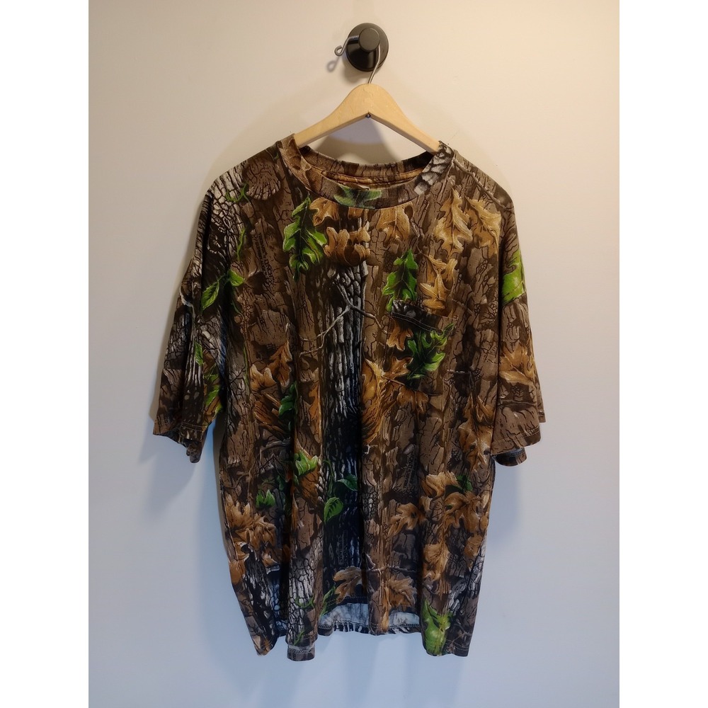 Y2K Jerzees Outdoors Trebark By Lynch Superflauge Camo Pocket T Shirt Mens XL...